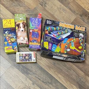 Anker Domino Race Space Force Game Set with Colorful Dominoes